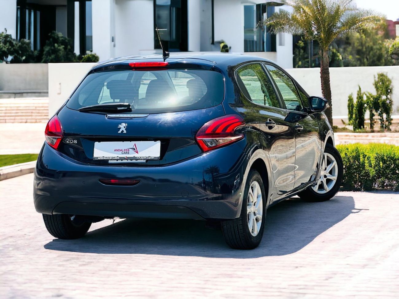 Peugeot 208 Active Plus AED 420 PM | PEUGEOT 208 2019 | GCC SPECS | 5 DOOR HATCHBACK | MINT CONDITION