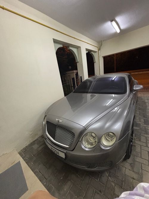 بنتلي كونتيننتال جي تي