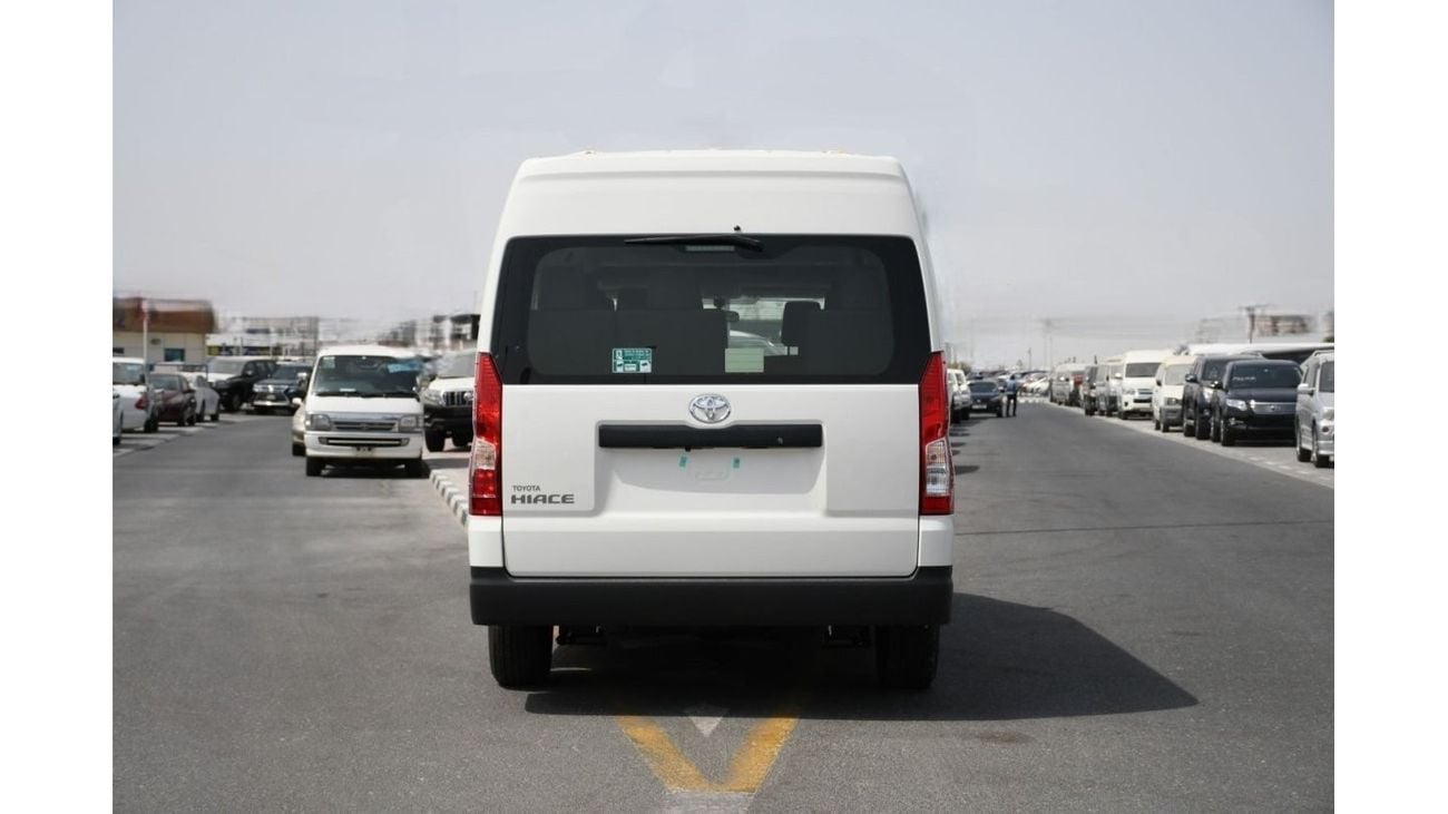 تويوتا هاياس 2.8L Manual  Deisel ( ready stock )