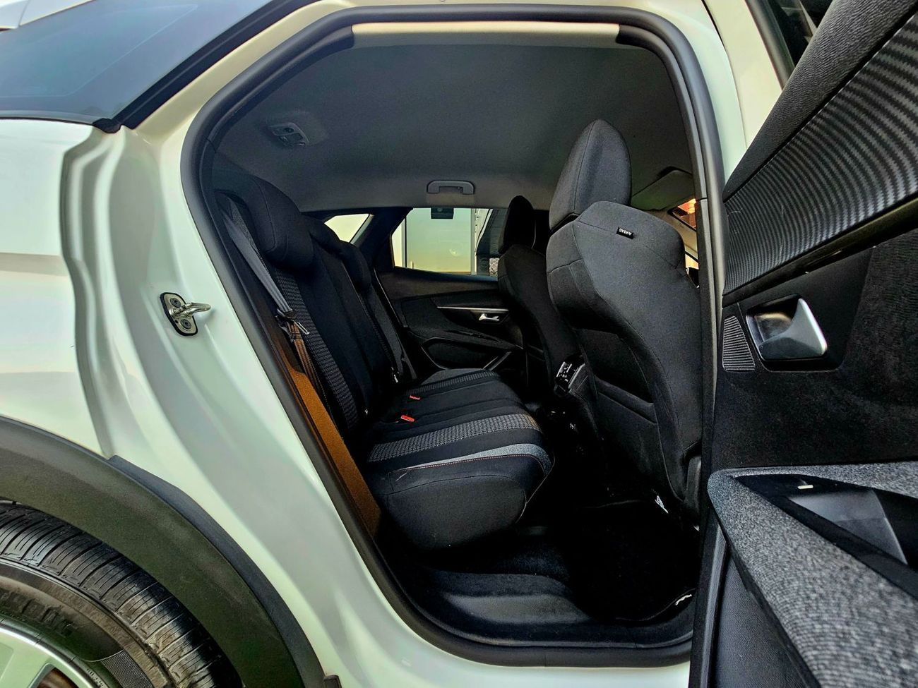 Peugeot 3008 / 1.6 V4/ ORIGINAL PAINT/ SINGLE OWNER/ LOW KMS