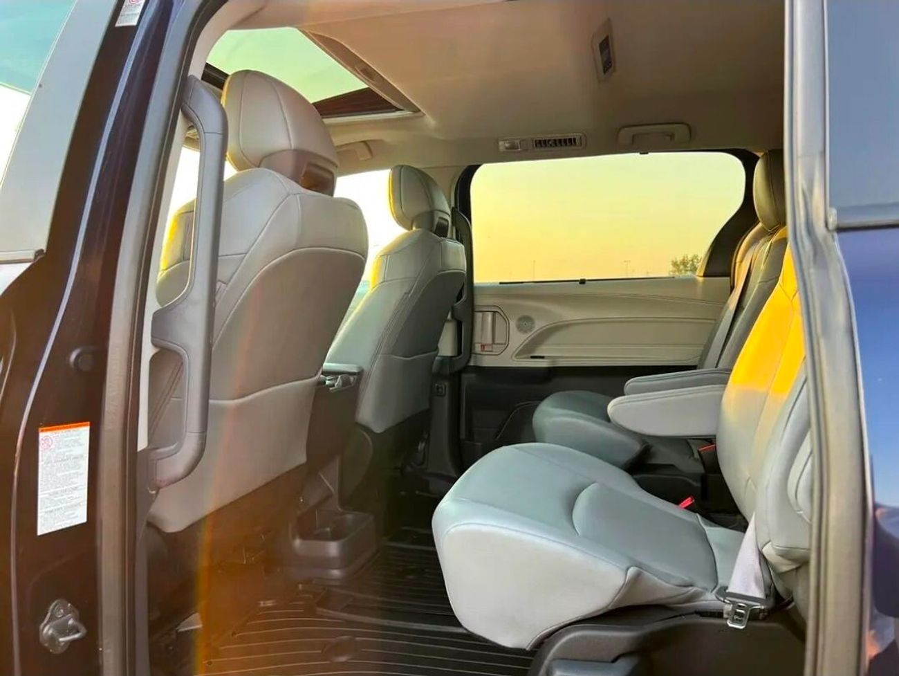 Toyota Sienna 2.5
