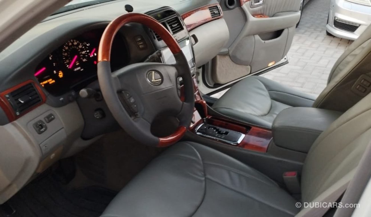 Lexus LS 430