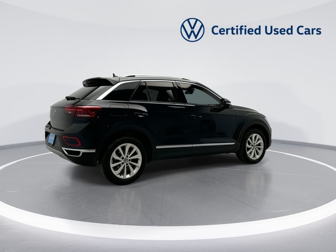 فولكس واجن T ROC Style 1.4L Style without sunroof 1.4L (Ref#09337) / WAS 94,900 AED - NOW 87,900 AED