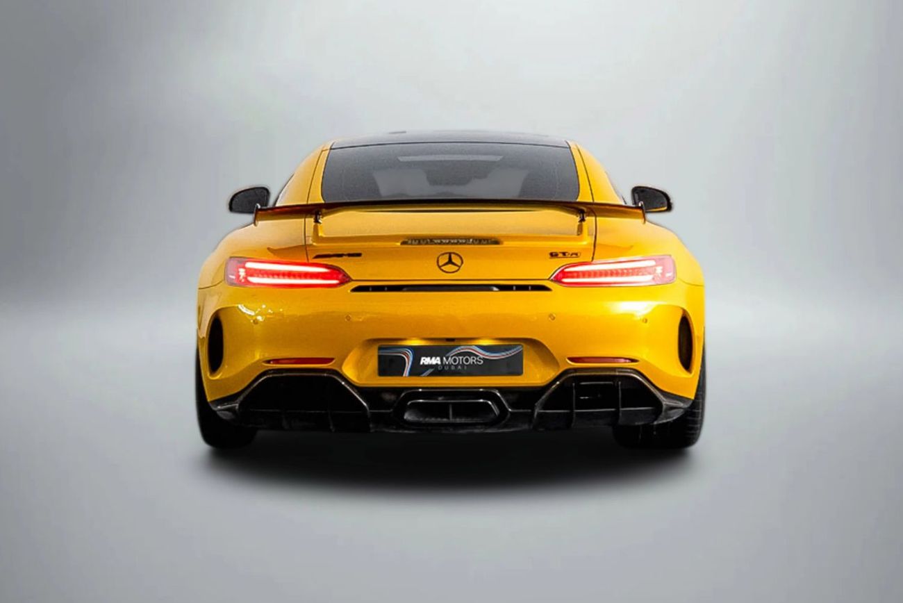 مرسيدس بنز AMG GTR 