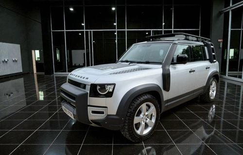 لاند روفر ديفندر P400 110 S 3.0L (7 Seater)