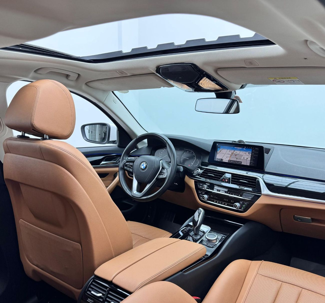 BMW 520i Std 2.0L 2021 BMW 520i, 1 Year Warranty, Agency Full Service History, GCC