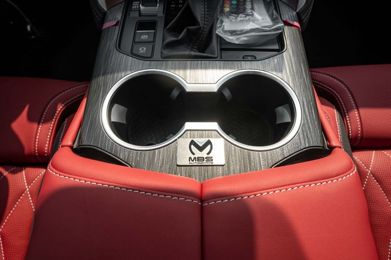 تويوتا لاند كروزر VXR WITH MBS AUTOBIOGRAPHY SEAT AND OFFROAD EDITION , ROOF STAR LIGHT