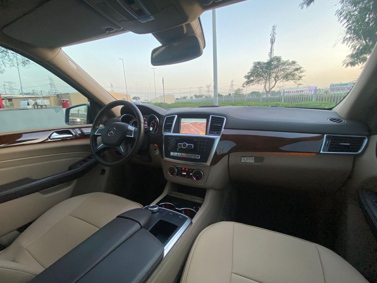 Mercedes-Benz ML 350 4MATIC BODY KIT AMG