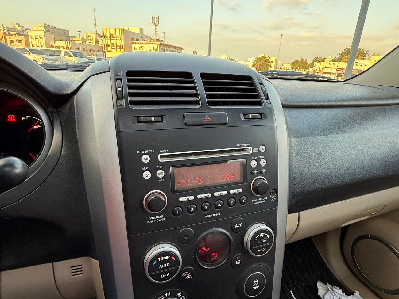 سوزوكي جراند فيتارا full option, sunroof, leather seat