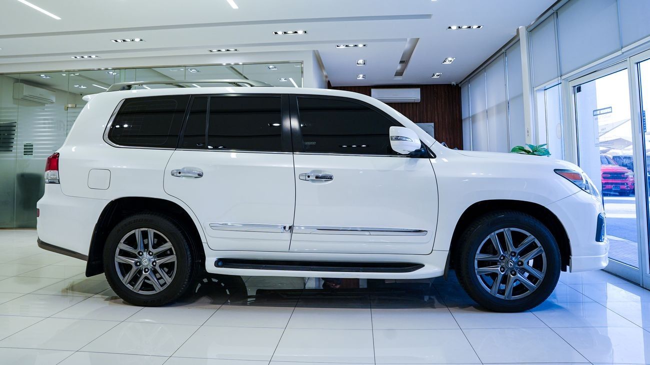 Lexus LX 570 Platinum 5.7L