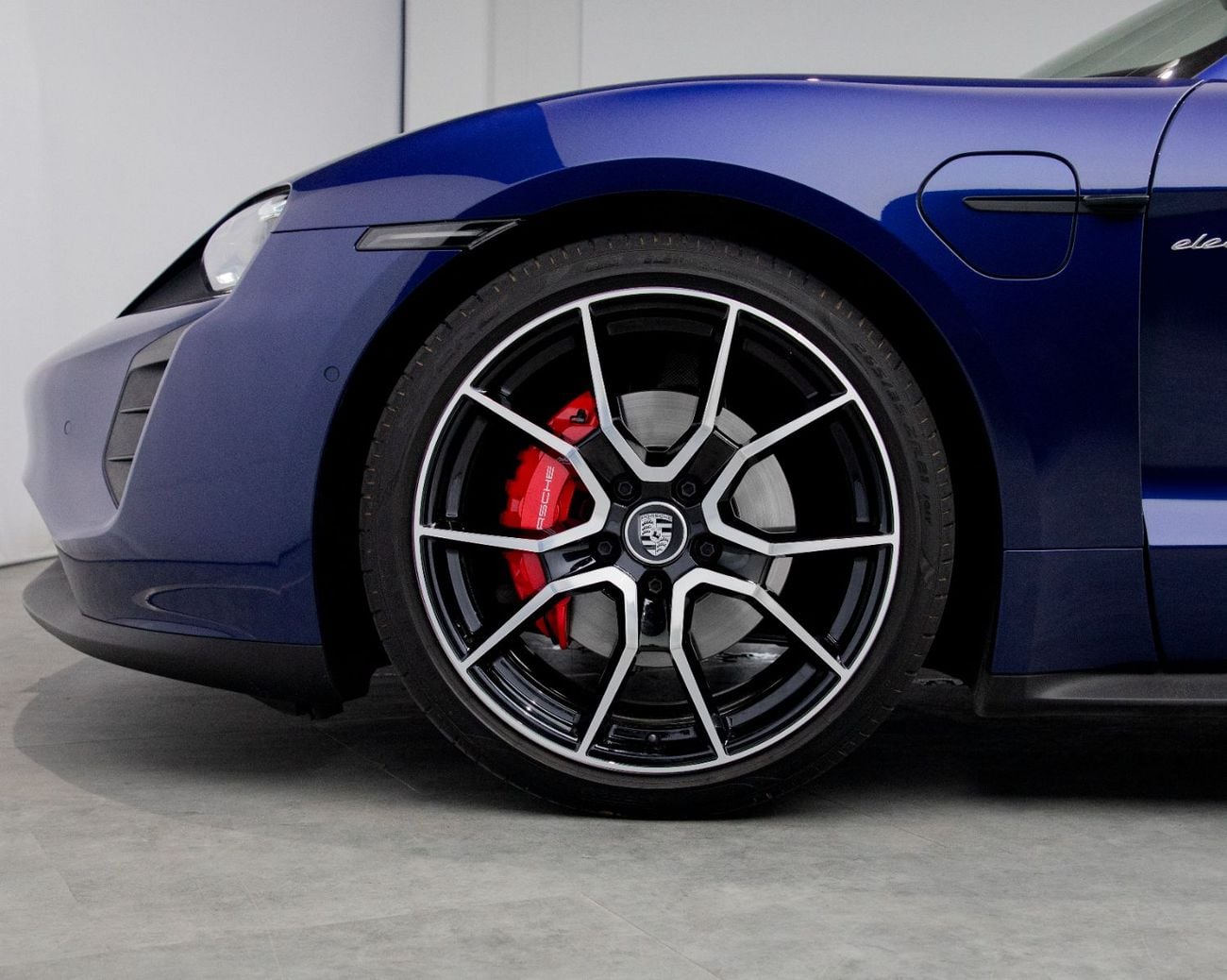 Porsche Taycan 4S