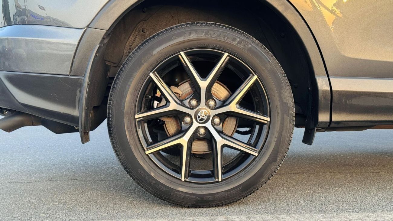 تويوتا راف ٤ EXCELLENT CONDITION | REAR VIEW CAMERA | 2.0L PETROL ENGINE | 2019 | RHD | PREMIUM BLACK INTERIOR