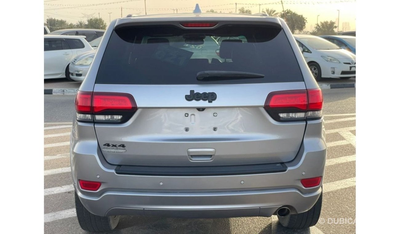 Jeep Grand Cherokee 2018 Jeep Grand Cherokee 3.6L 4x4 MidOption+