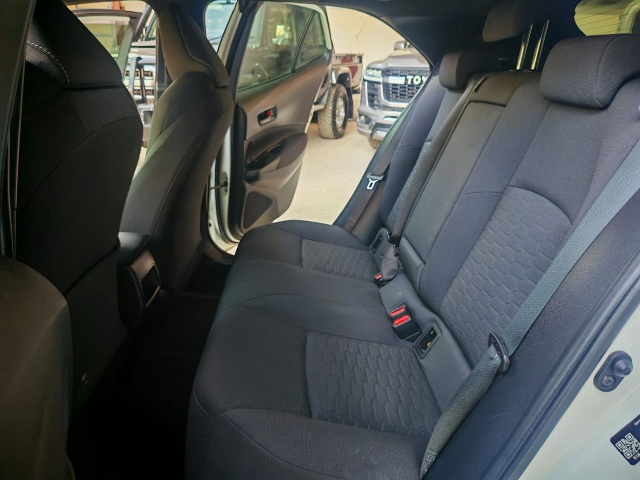 Toyota Corolla HATCH BACK 2.0 PETROL