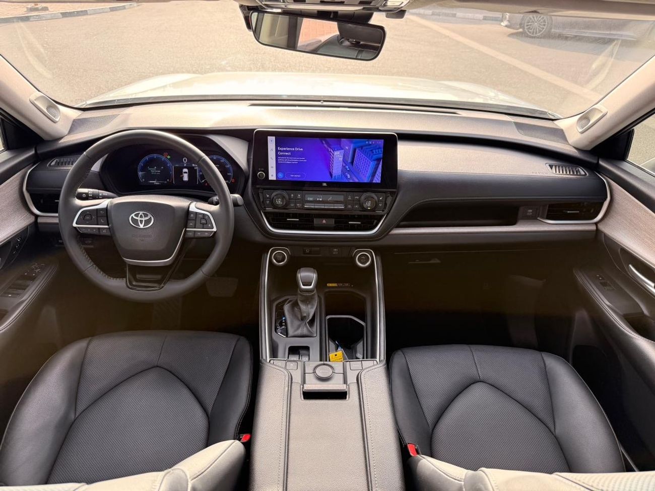 Toyota Grand Highlander Limited 2.4 L Panoramic, 360 camera Full option