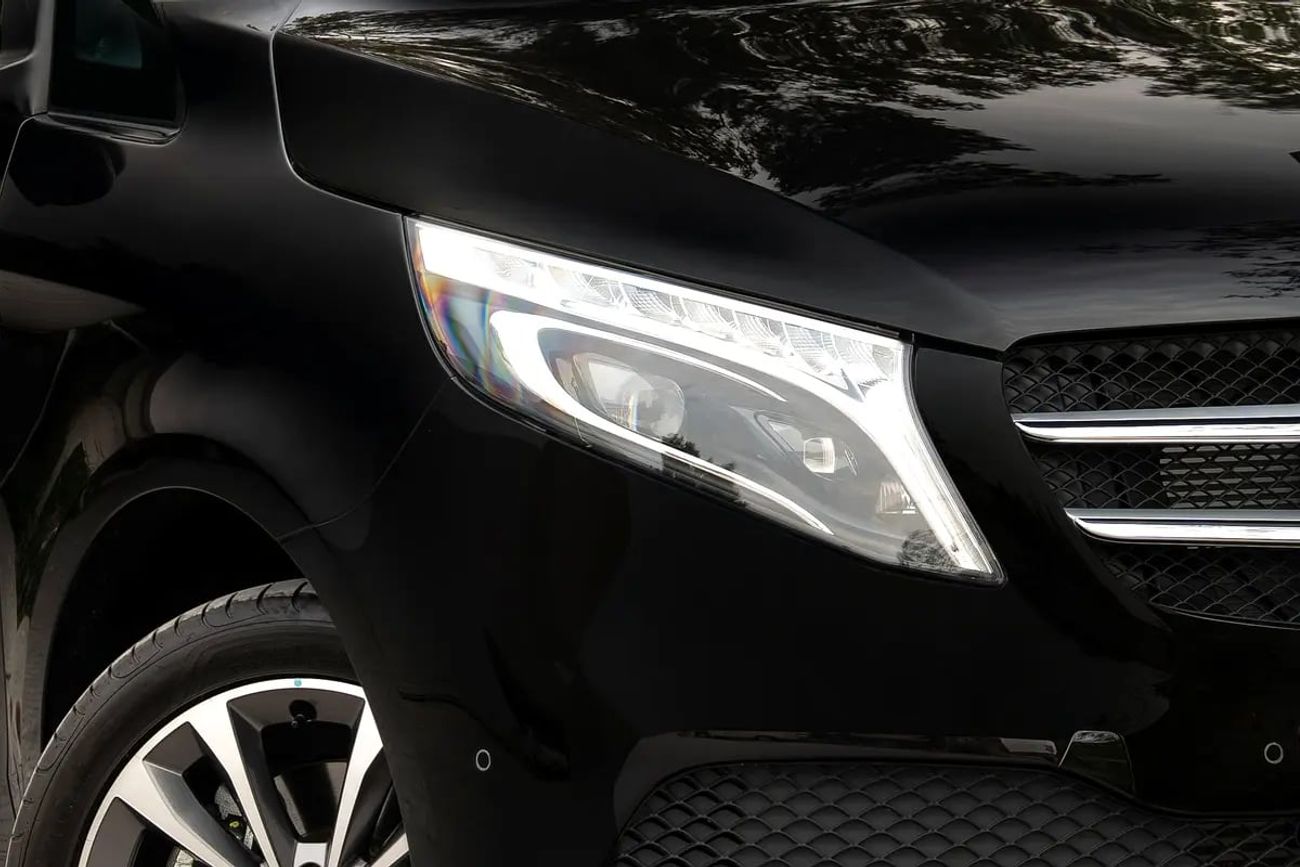 مرسيدس بنز V 250 Std 2.1L