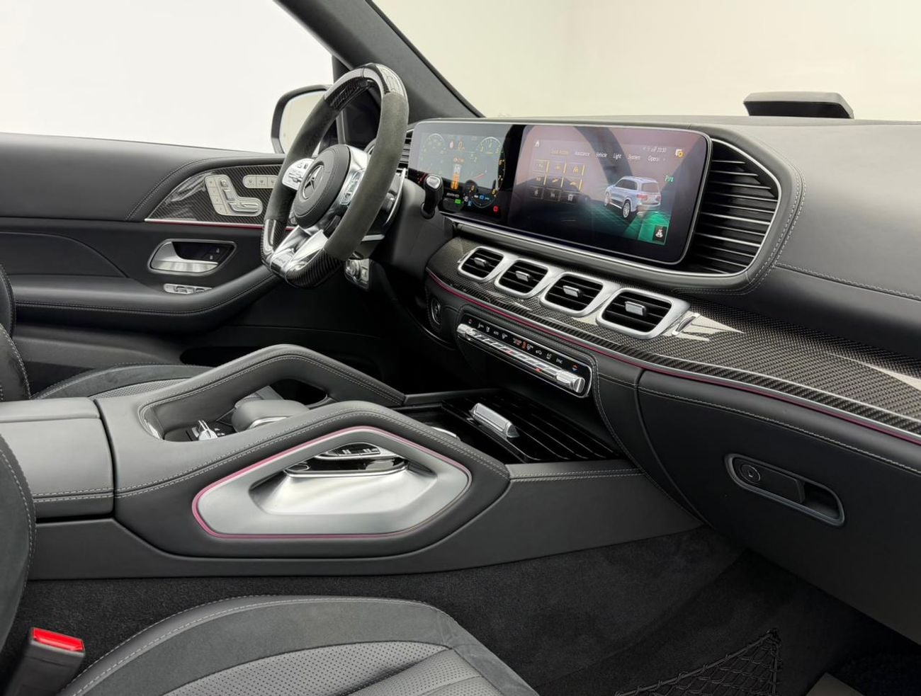 Mercedes Benz GLS63 AMG STANDARD