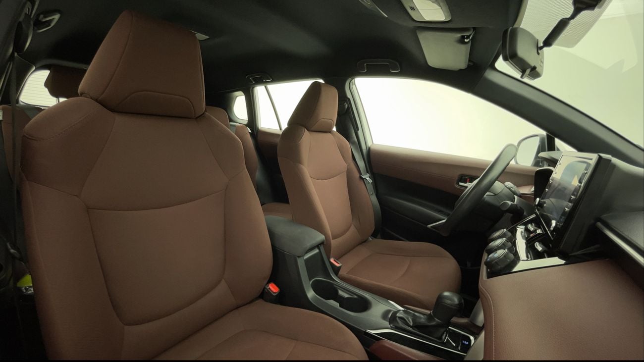 تويوتا كورولا كروس 2024 XL | AED 1014/Month | 0 DP | 30 Day Return | Warranty