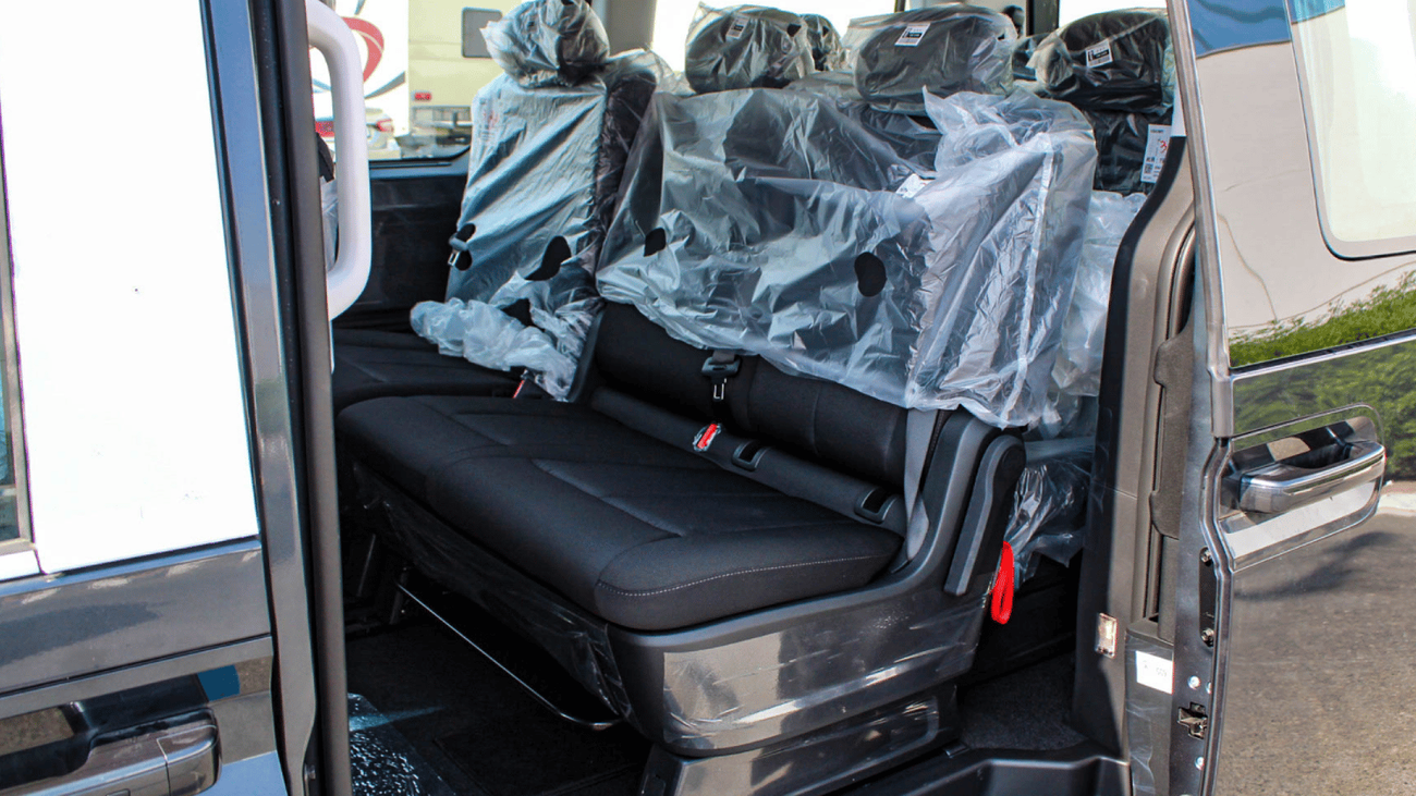 هيونداي ستاريا Hyundai STARIA 3.5L STARIA 11 STR COMFORT AT