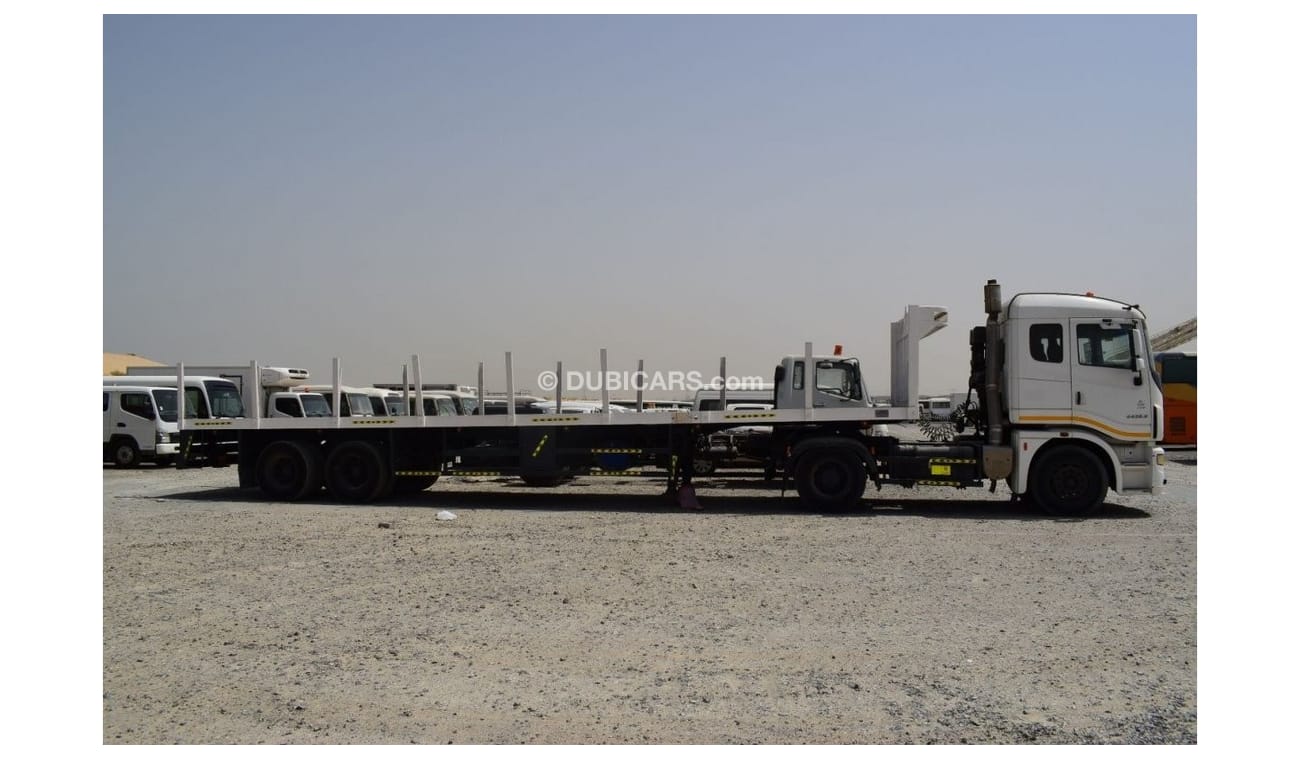 Tata Prima Tata 4438 Prime Mover with Trailer, Model:2015. Only done 20378 km done 20