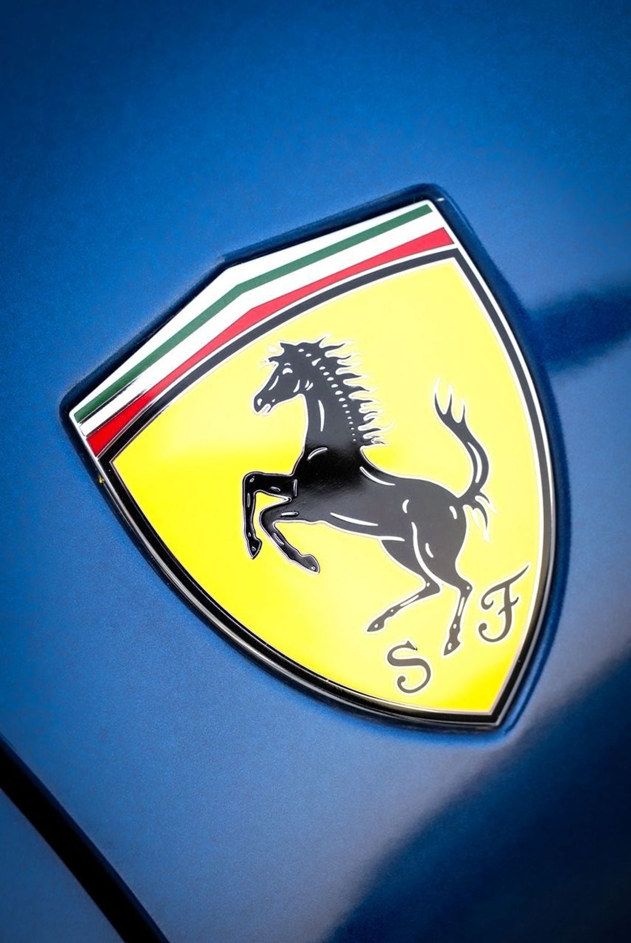 فيراري F8 تريبوتو 3.9T V8