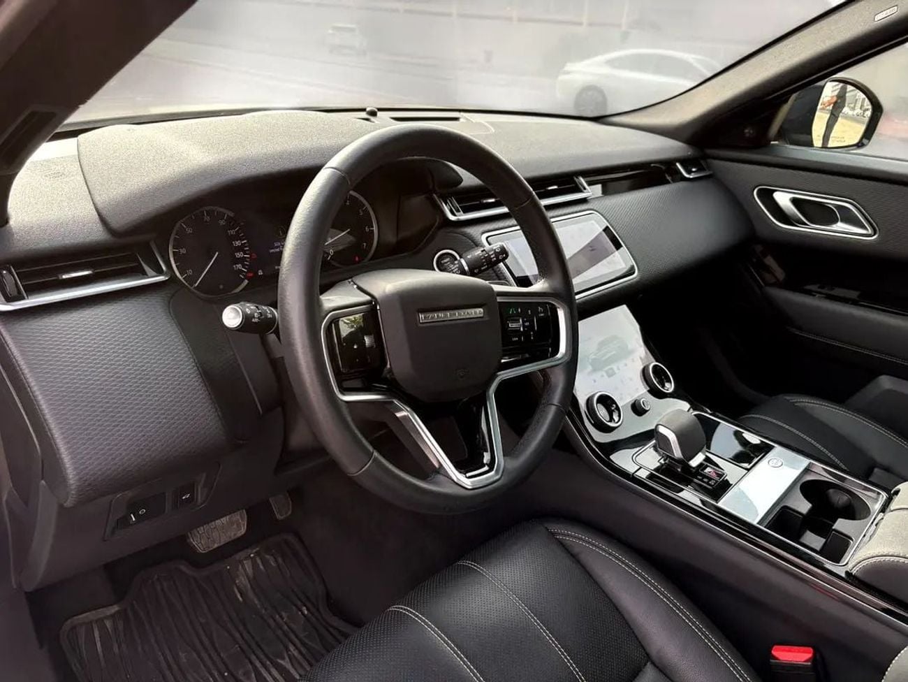 لاند روفر رينج روفر فيلار !! EID SALE !! 1 YEAR FREE WARRANTY !!  AED 2,320 P.M | 0% DOWN PAYMENT | RANGE ROVER VELAR P250 S