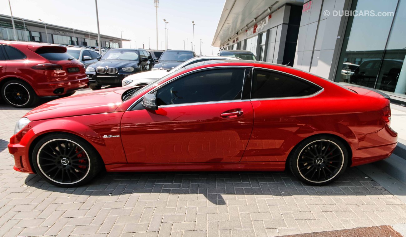 Mercedes-Benz C 63 Coupe