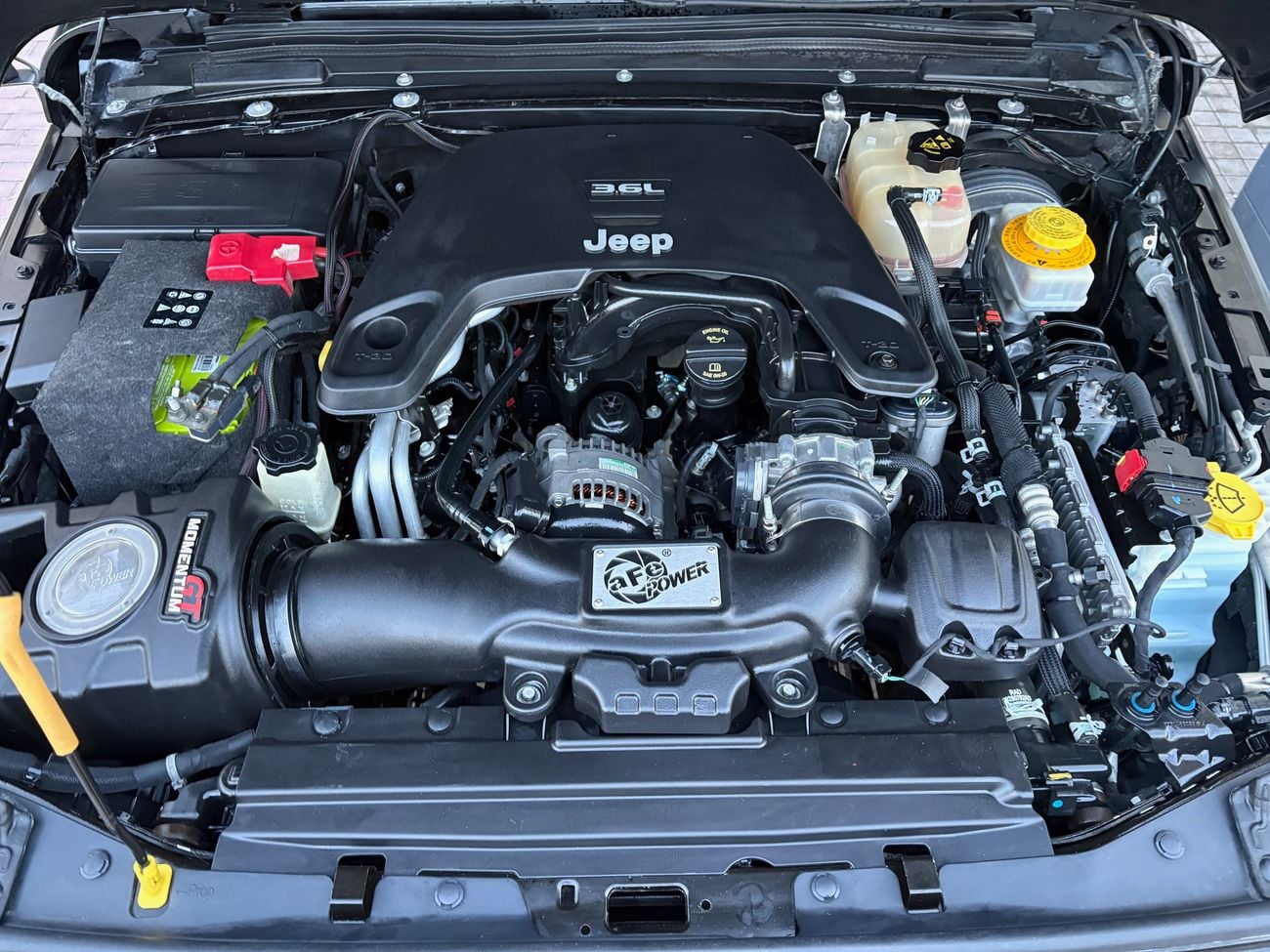 Jeep Wrangler Sport S 3.6L A/T