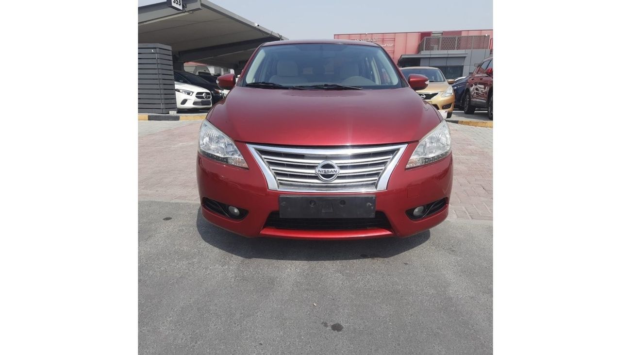 Nissan Sentra SV Nissan Sentra 2013 gcc 1.8 SL full options  IN very excellent condition  clean car  full gloss  n