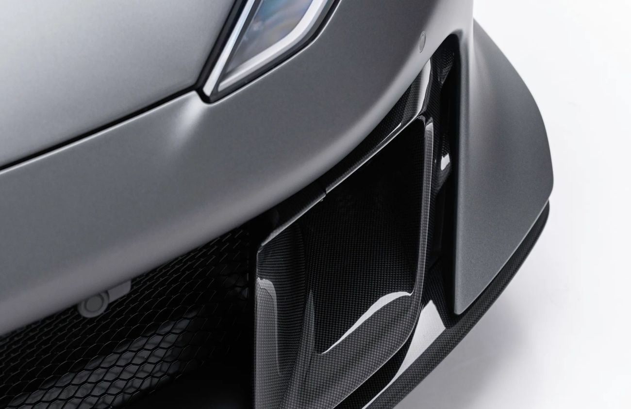 فيراري 812 كومبيتيزون 6.5L V12 Naturally Aspirated Engine