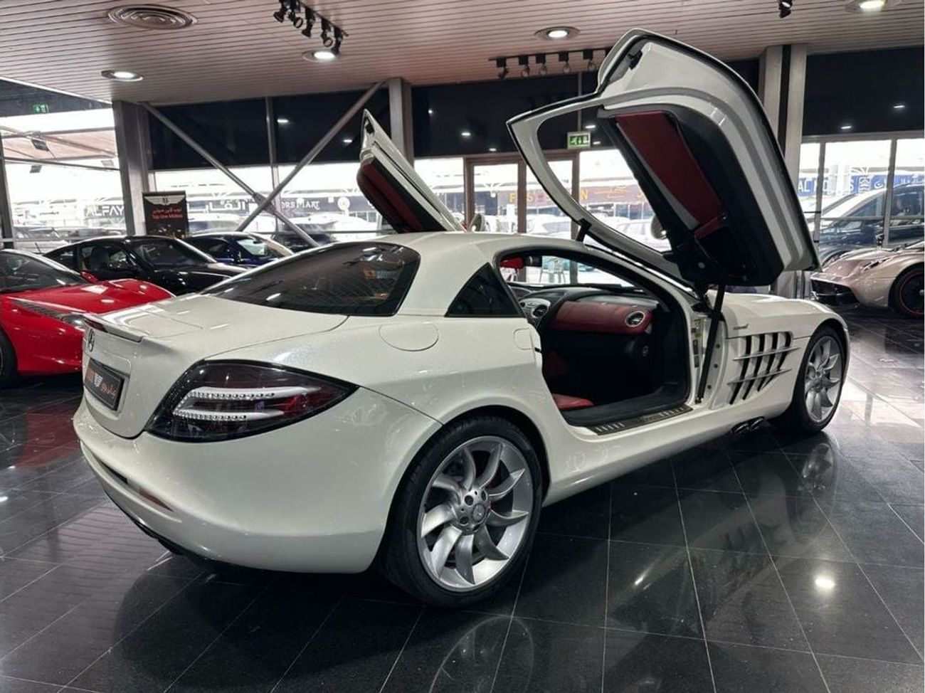 مرسيدس بنز SLR slr