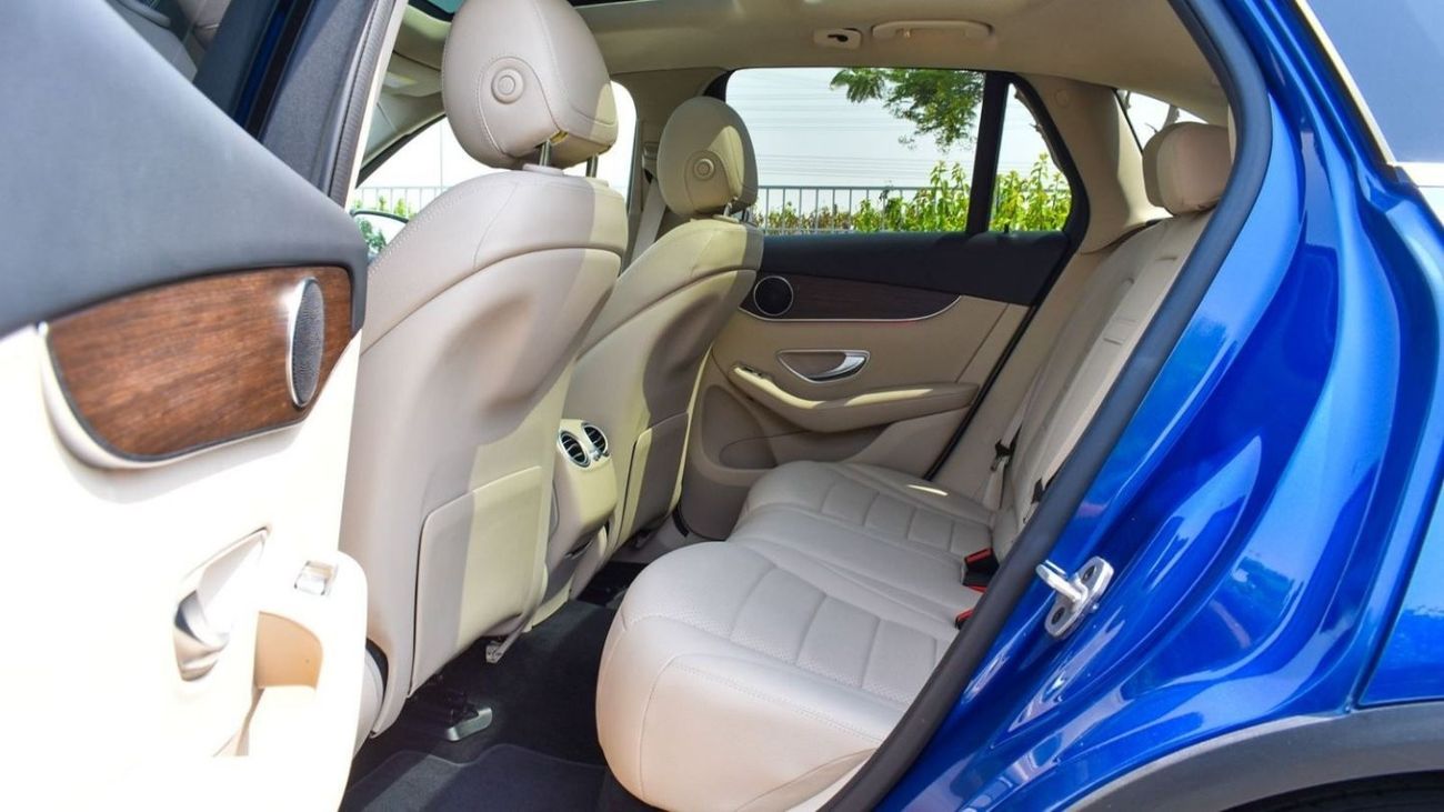 Mercedes-Benz GLC 300 4MATIC Mercedes GLC300 AMG / 2022 / USA