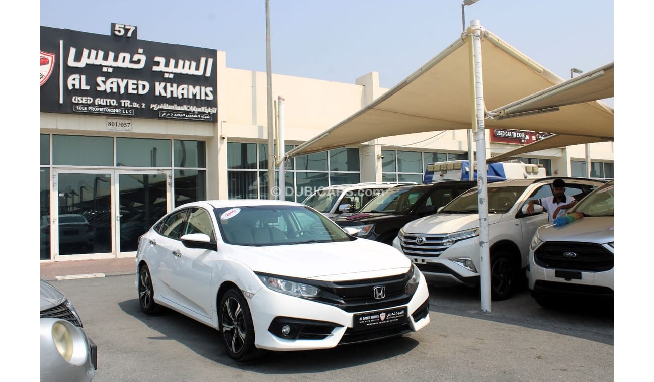 هوندا سيفيك DX خالية من الحوادث - خليجي - مكينة 1600 سي سي - صبغة وكالة