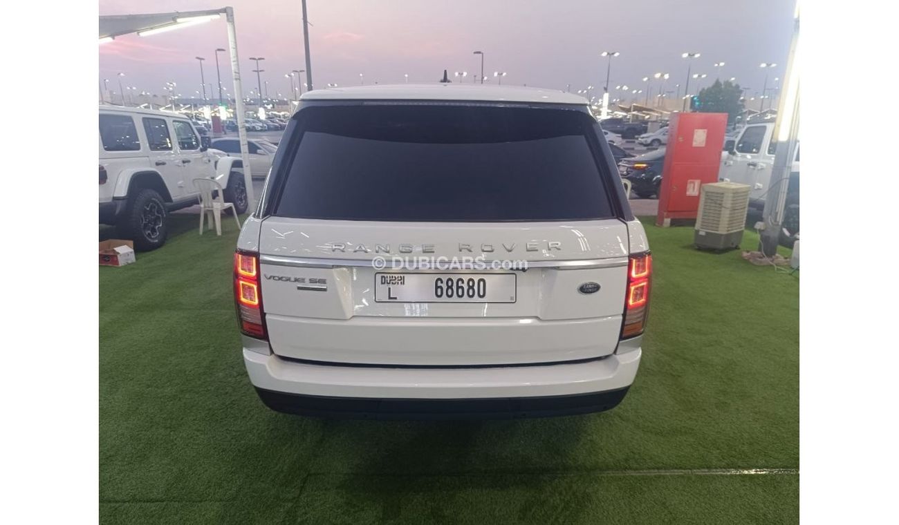 Rover City Rover The car is very good, in perfect condition, looks clean from the inside and outside without any acci