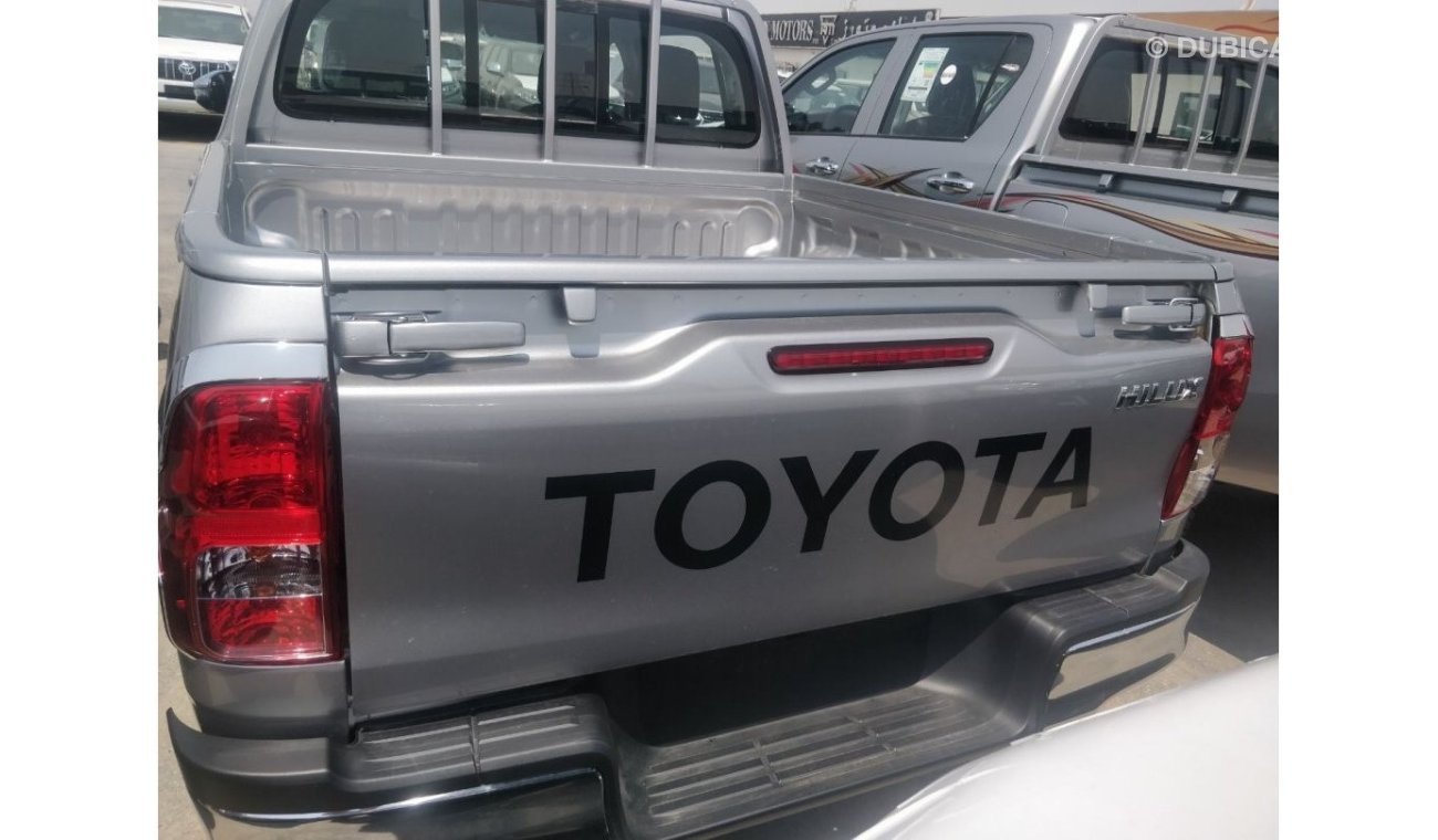 Toyota Hilux 2.4L 2X4 Left Hand Drive