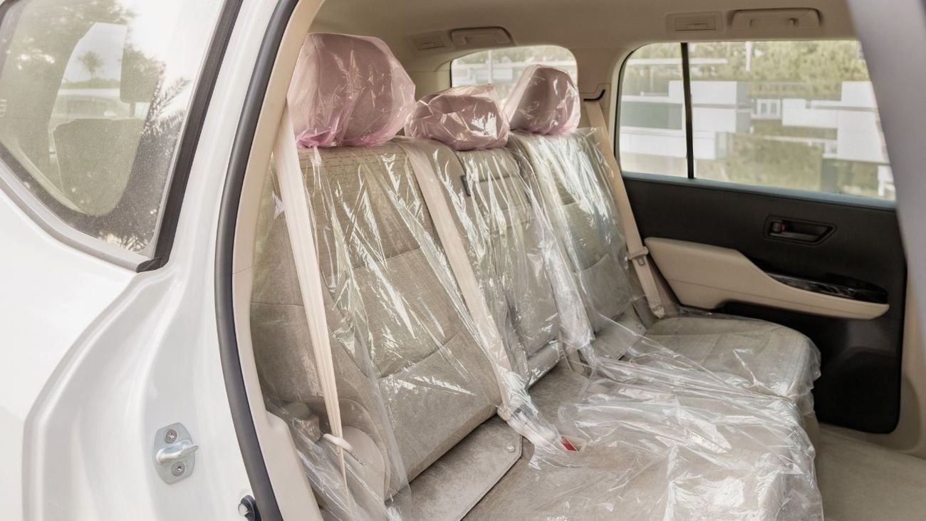 تويوتا لاند كروزر 2026 Toyota Land Cruiser GXR 3.5L AT Petrol (Basic)