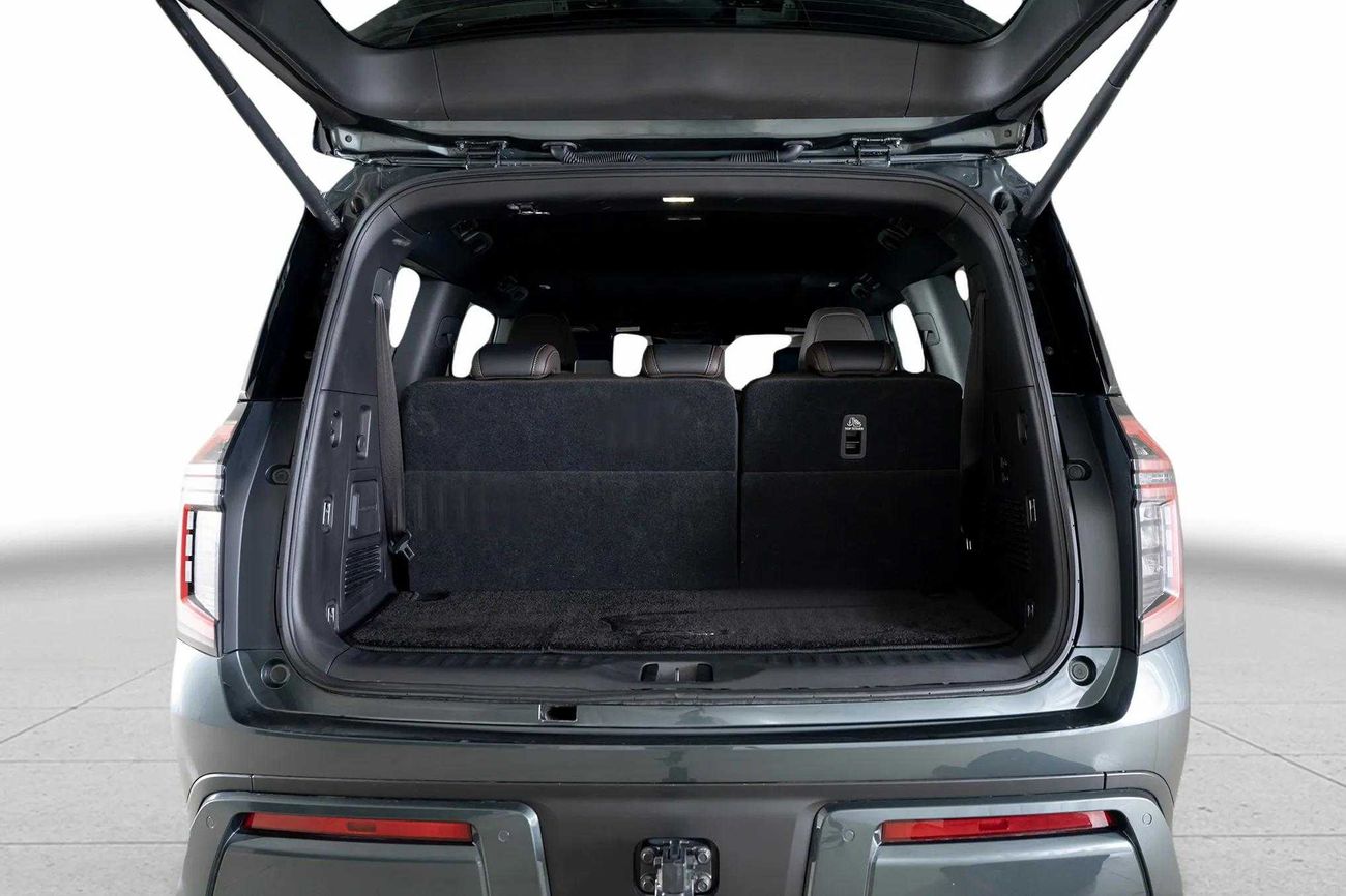 Nissan Patrol SE PLATINUM CITY 3.8