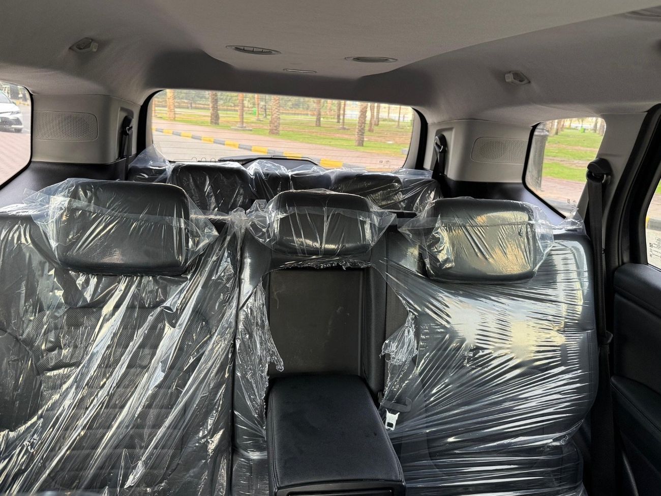 Ford Everest Sport 2.L Bi-Turbo Right Hand Drive