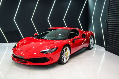 Ferrari 296 GTB 3.0T V6 PHEV 2023 Ferrari 296 GTB, JBL Audio, Carbon Fiber Steering Wheel, Passenger Display, Dealer