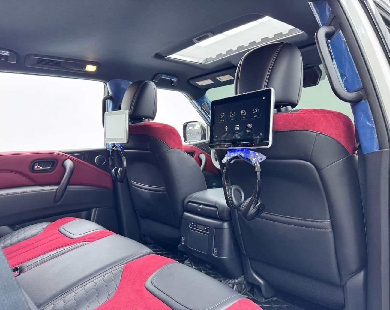 Nissan Patrol Nismo 5.6L 2022 Nissan Patrol Nismo, 2026 Nissan Warranty, Fully Loaded, Very Low Kms, GCC