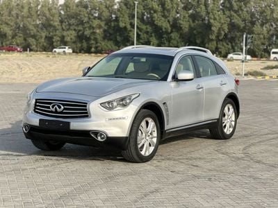 إنفينيتي QX70