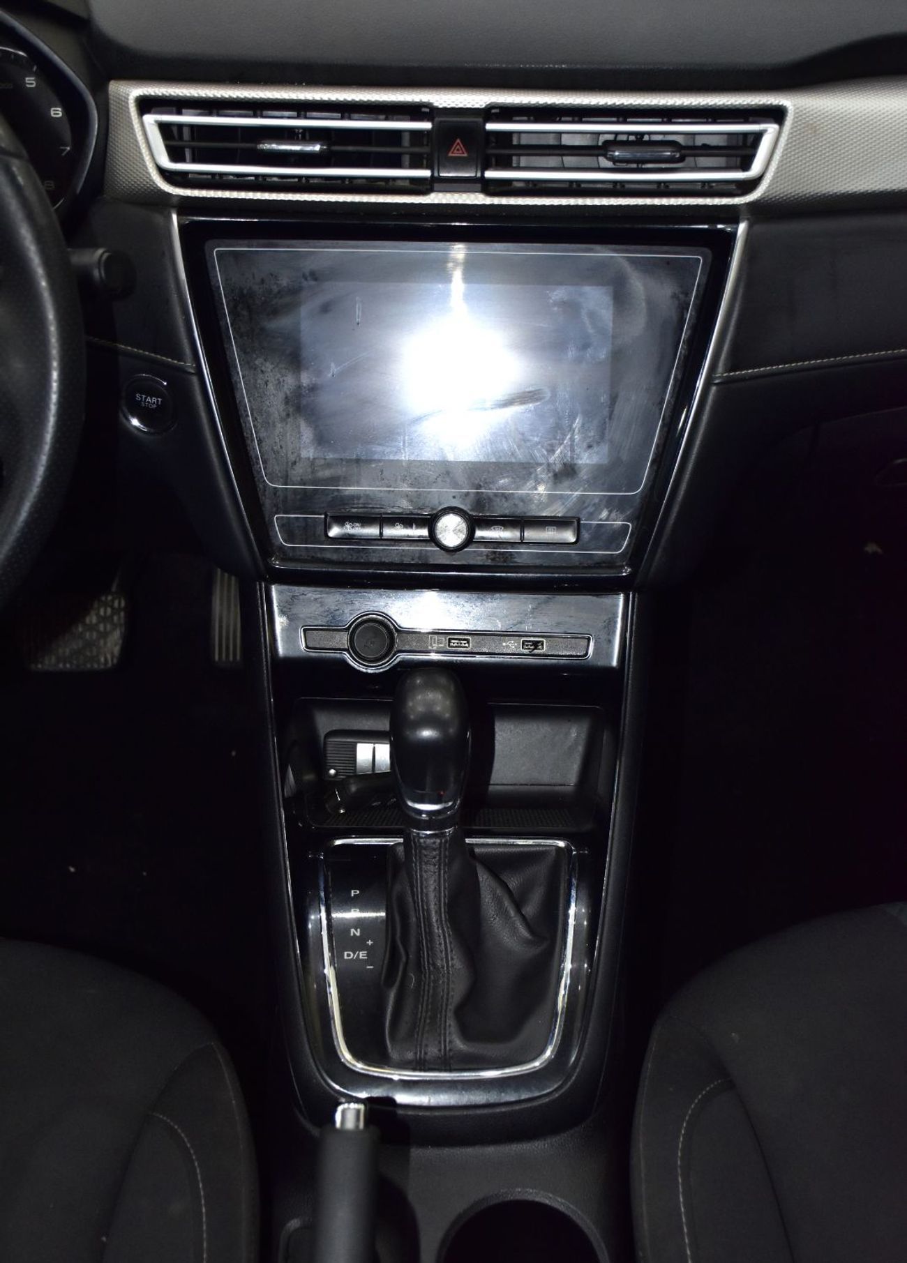 أم جي 5 EXCELLENT DEAL for our MG 5 ( 2024 Model ) in White Color GCC Specs