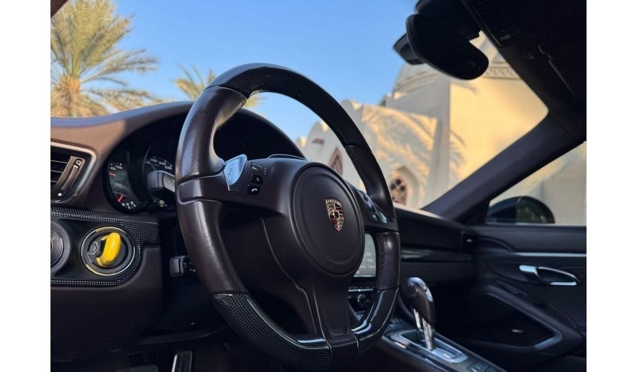 بورش 911 Carrera 4 3.4L Coupe .. 4S .. GCC .. FSH .
