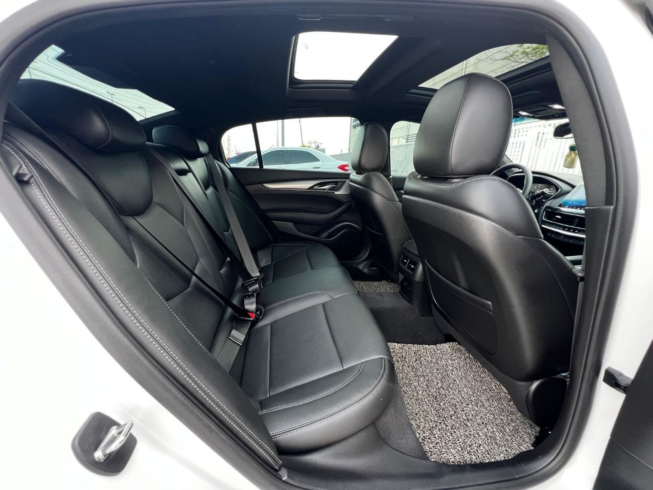 Cadillac CT5 CT5 2.8L V4 2023 // FSH // UNDER WARRANTY // ORGINAL PAINT // ACCIDENT FREE