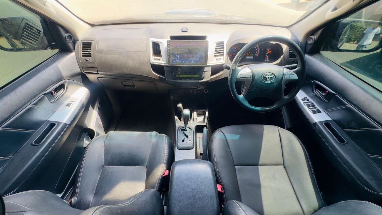 تويوتا هيلوكس -