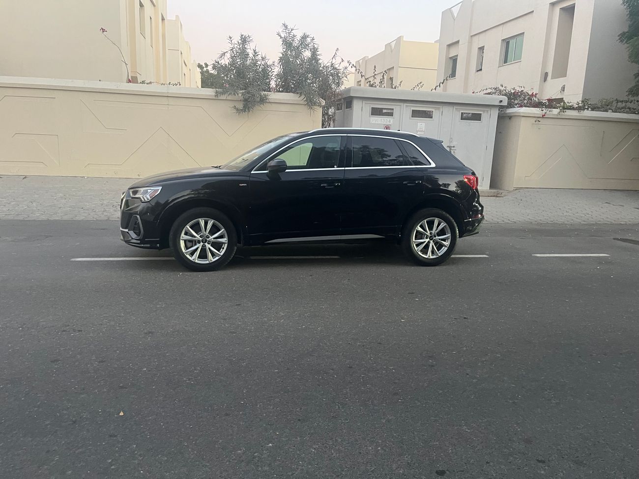 أودي Q3 2.0L,4 Cyl, 228HP , 4WD premium S Line Quattro 45 2 years warranty