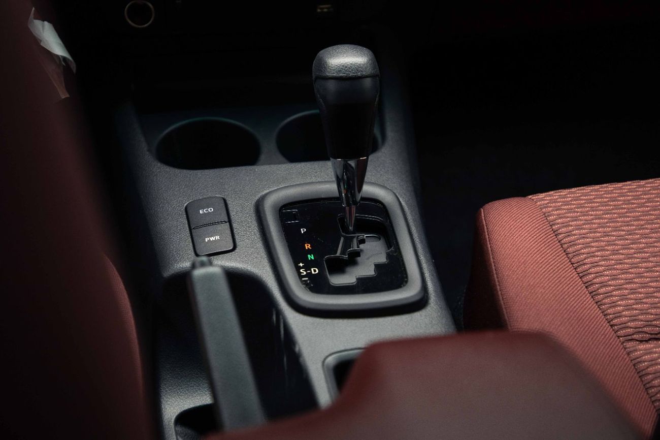 Toyota Hilux 4X2 - 2.7L – Super White Inside Red | Export Only