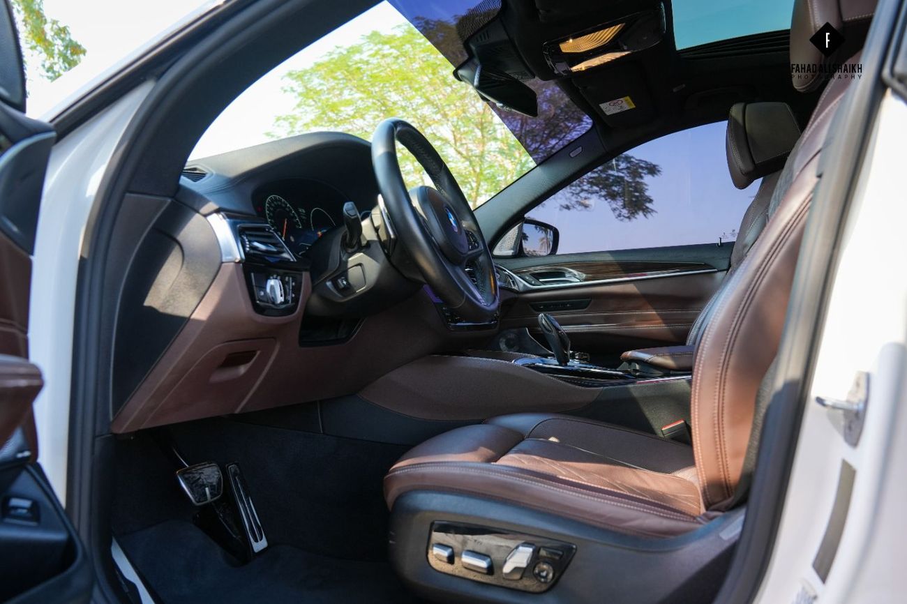 BMW 630i GT M SPORT KIT!! GCC SPECS!! FULL SERVICE HISTORY FROM THE OFFICAL DEALER