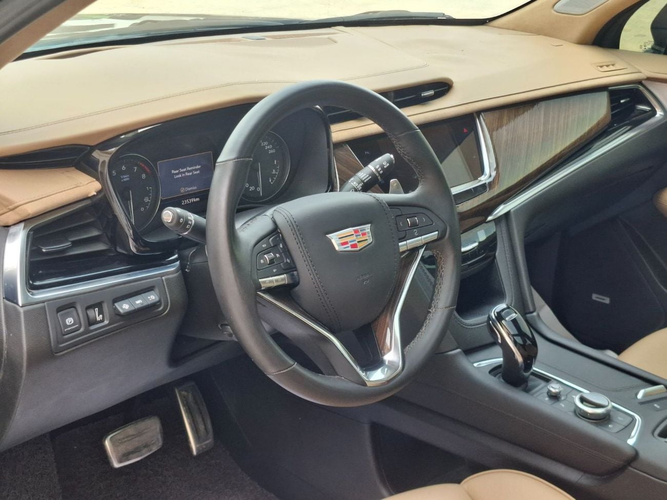Cadillac XT6 Premium Luxury 3.6L Cadillac xt6 2023 full option