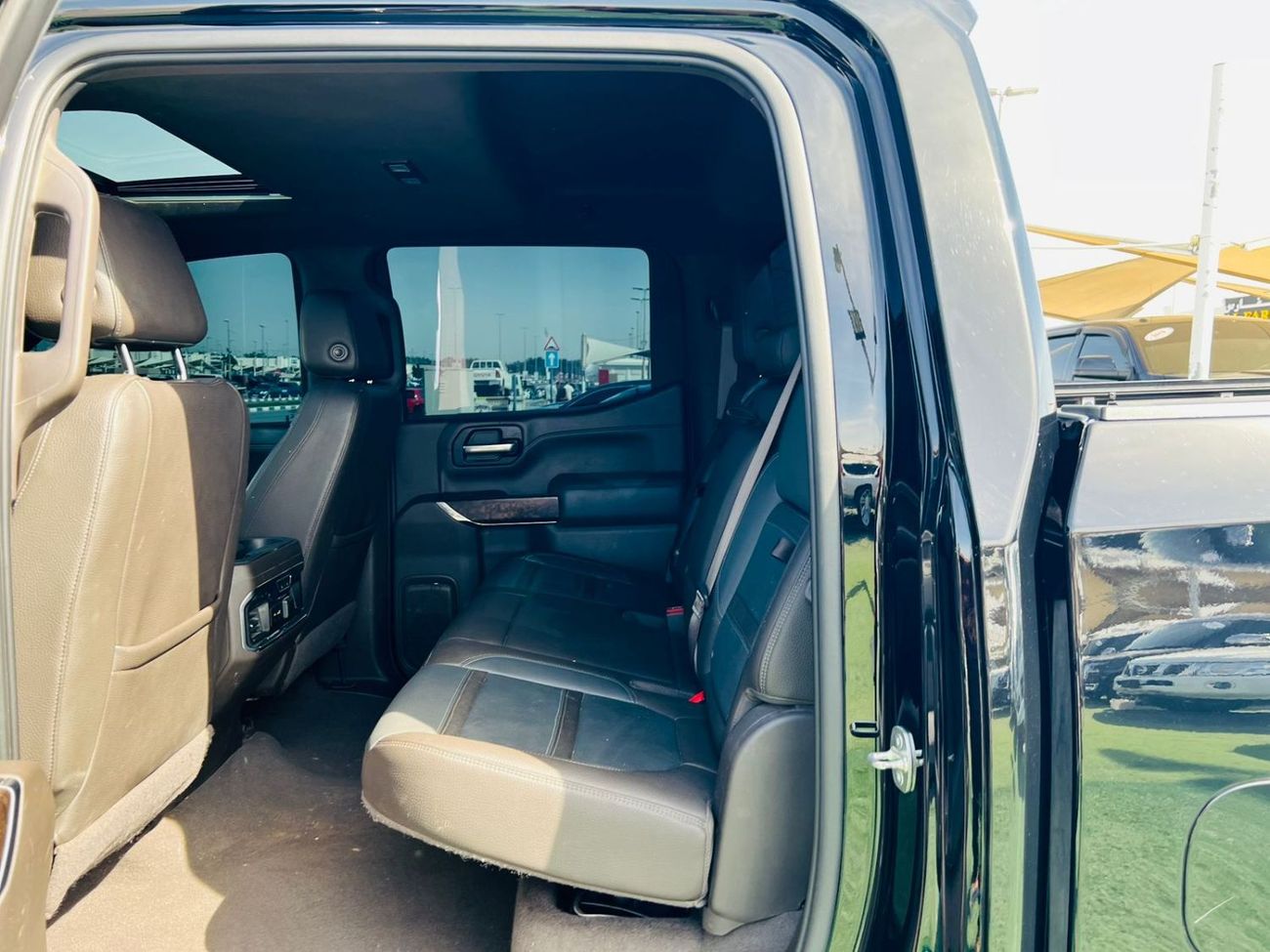 GMC Sierra GMC SIERRA DENALI 2020 5.3L V8 SLT Crew Cab (AWD) /V8